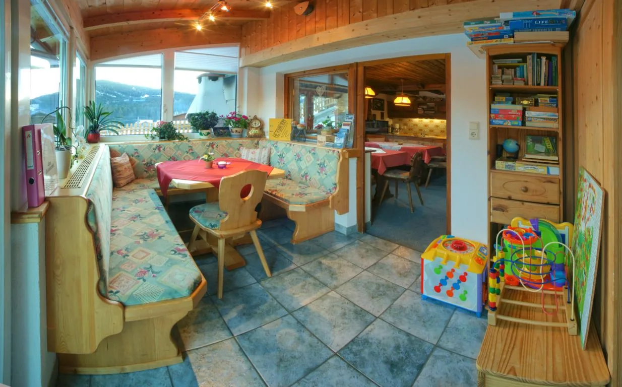 Spielzimmer im Haus Hochzeigerblick